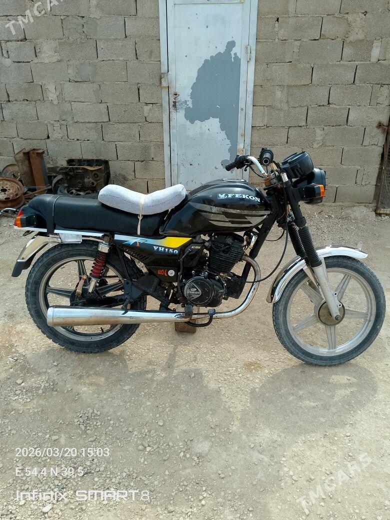 Fekon FK150-8G 2015 - 7 000 TMT - Балканабат - img 1