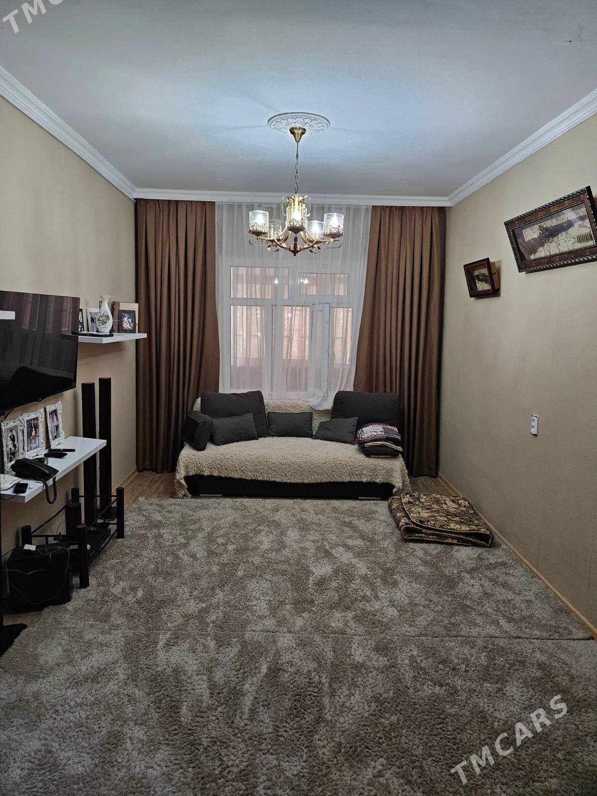 3 ком. квартира - Туркменабат - img 1