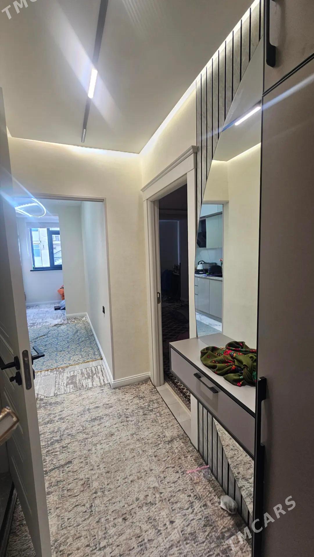 ПРОДАЁТСЯ КВАРТИРА - Туркменбаши - img 1