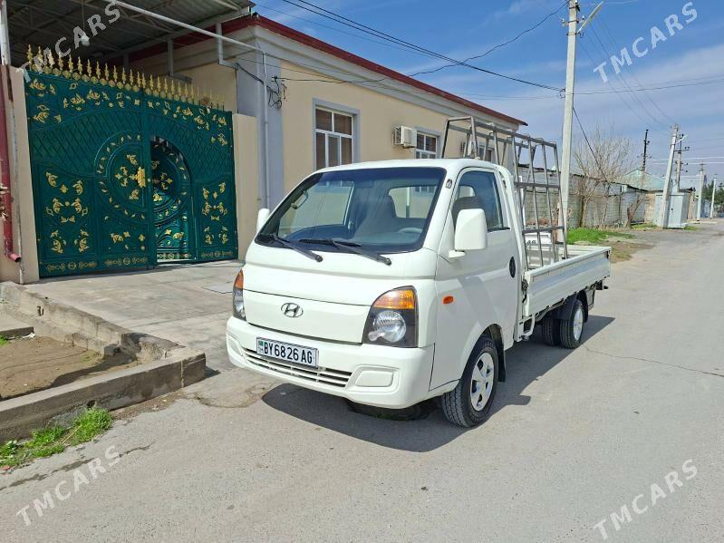 Kia Bongo 2013 - 180 000 TMT - Ашхабад - img 1