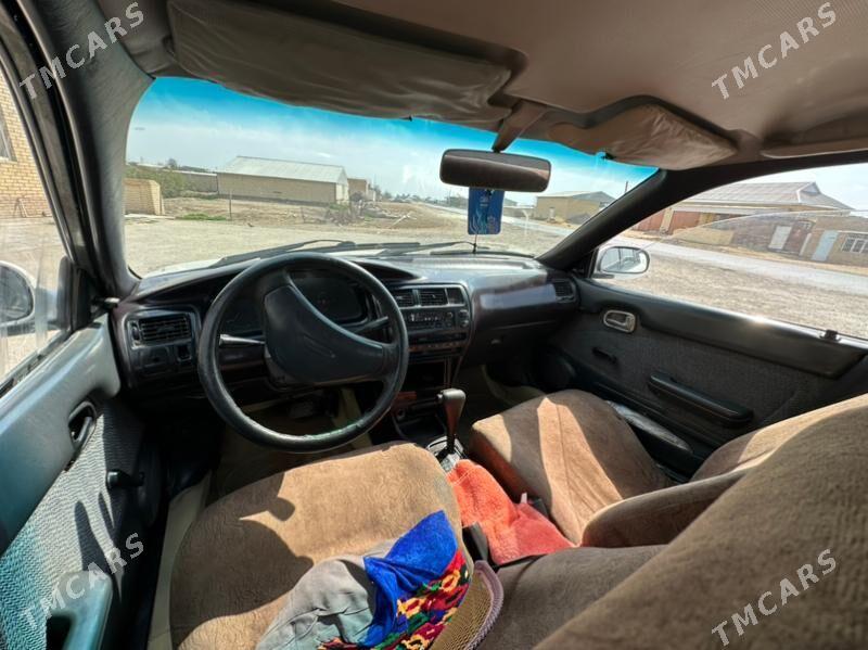 Toyota Corolla 1993 - 63 000 TMT - Mary - img 1