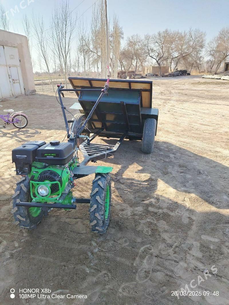 araba - Кёнеургенч - img 1