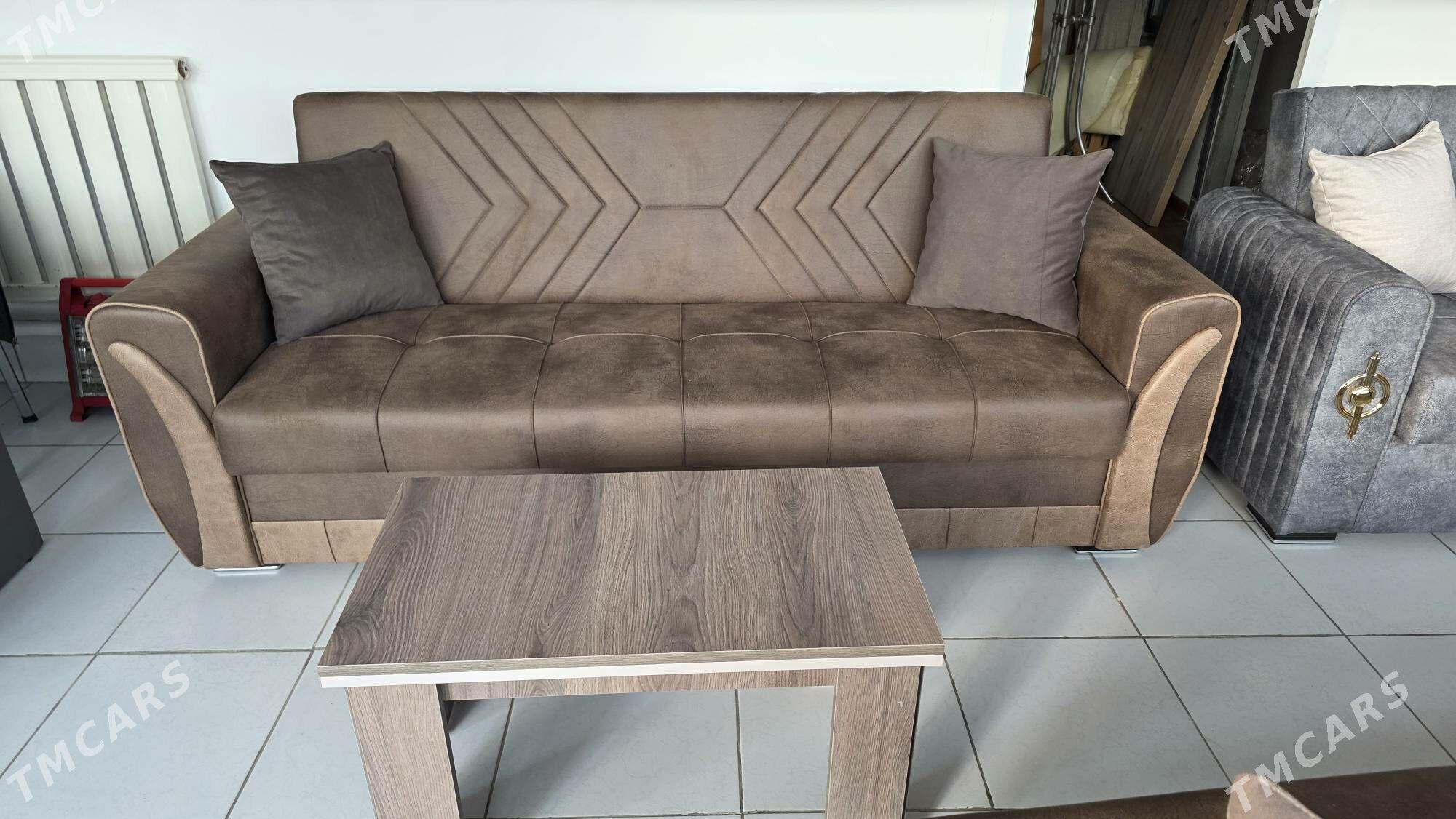 Diwan - Gyzylarbat - img 1