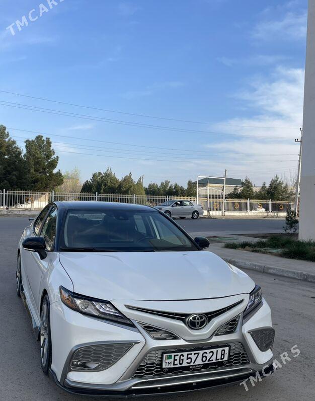 Toyota Camry 2023 - 470 000 TMT - Туркменабат - img 1