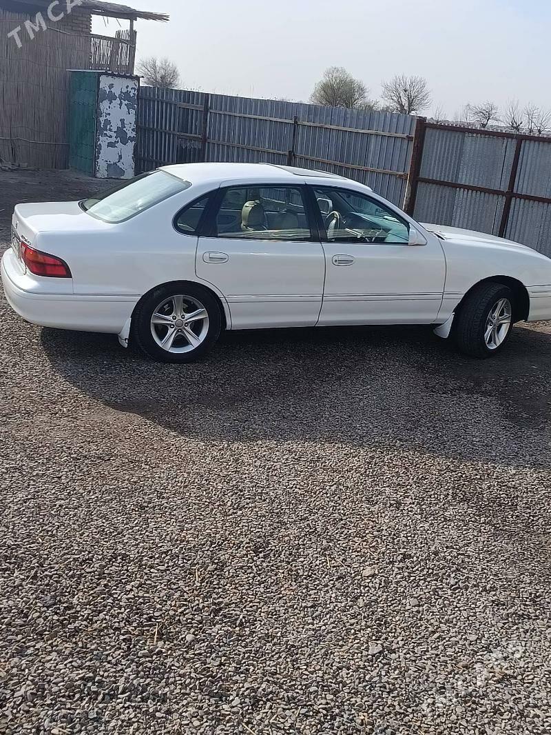 Toyota Avalon 1999 - 200 000 TMT - Мары - img 1