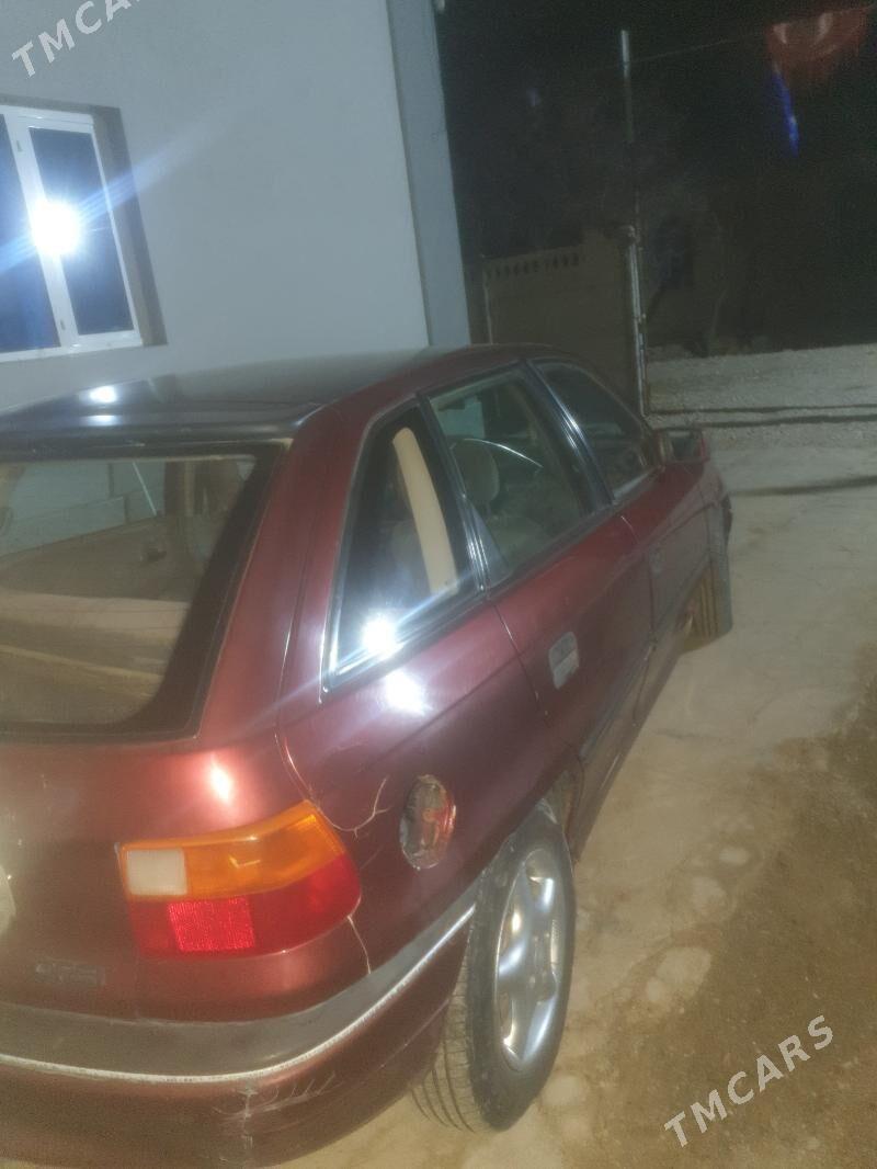 Opel Astra 1992 - 35 000 TMT - Mary - img 1