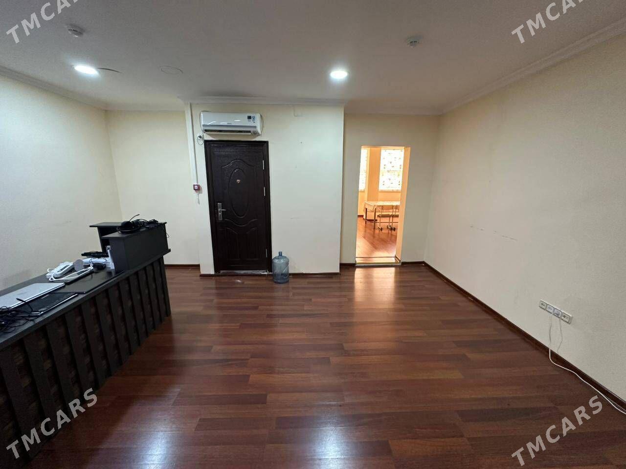 МИР 4 ОФИС 120м² - Мир 4 - img 1