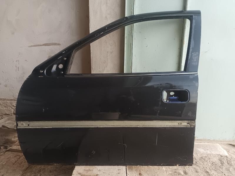 Gapy Vectra B şofýor tarapy 400 TMT - Gurbansoltan Eje - img 1