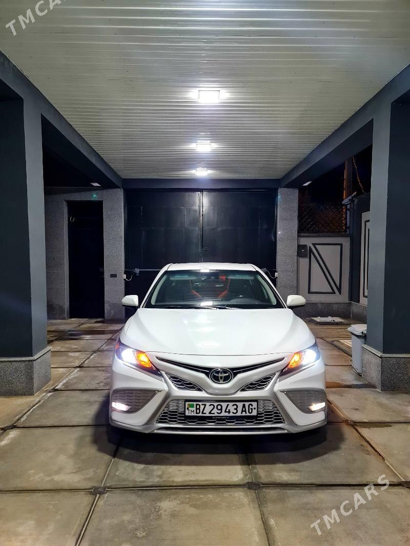 Toyota Camry 2021 - 305 000 TMT - Ашхабад - img 1