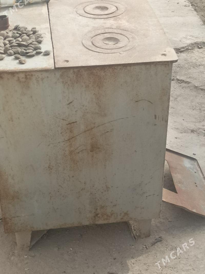 pec - Гурбансолтан Едже - img 1