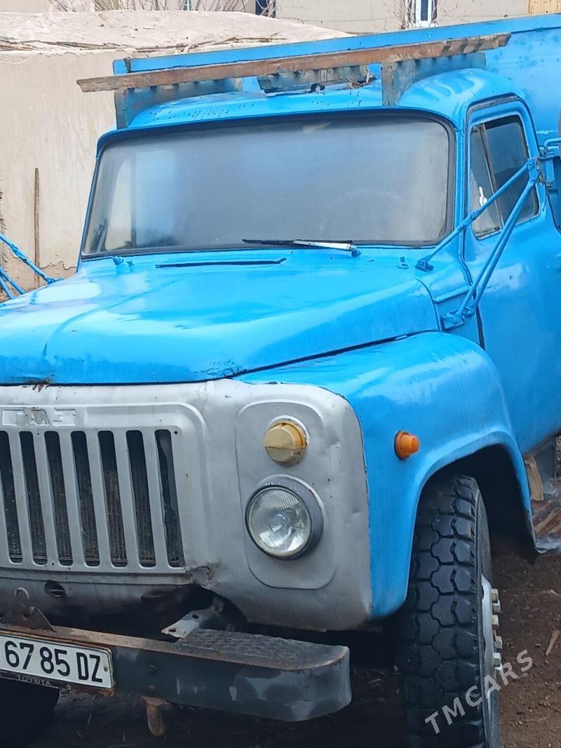 Gaz 53 1989 - 30 000 TMT - Gurbansoltan Eje - img 1