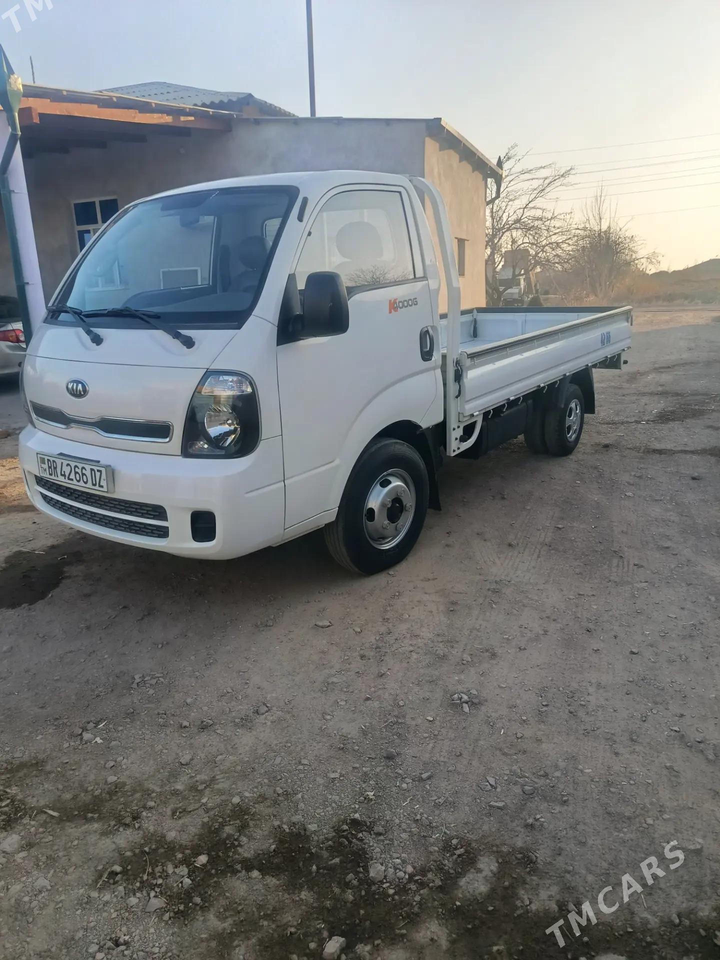 Kia Bongo 2016 - 350 000 TMT - Гороглы (Тагта) - img 1