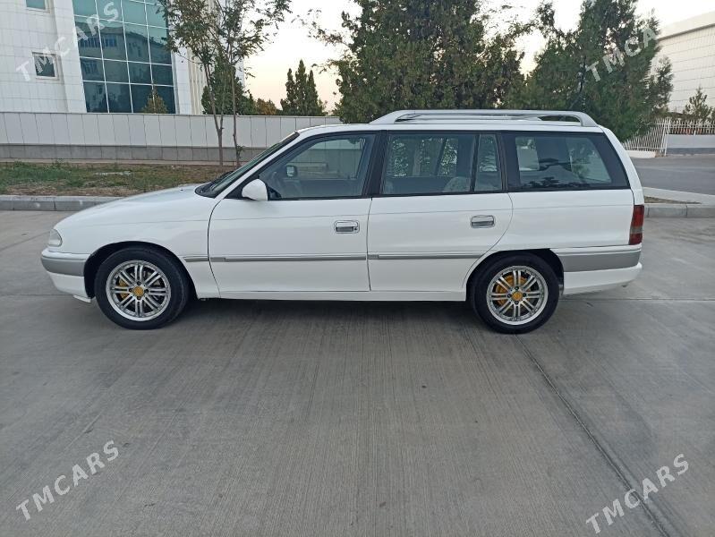 Opel Astra 1993 - 55 000 TMT - Parahat 1 - img 1