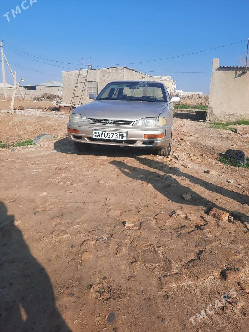 Toyota Camry 1994 - 110 000 TMT - Baýramaly - img 1
