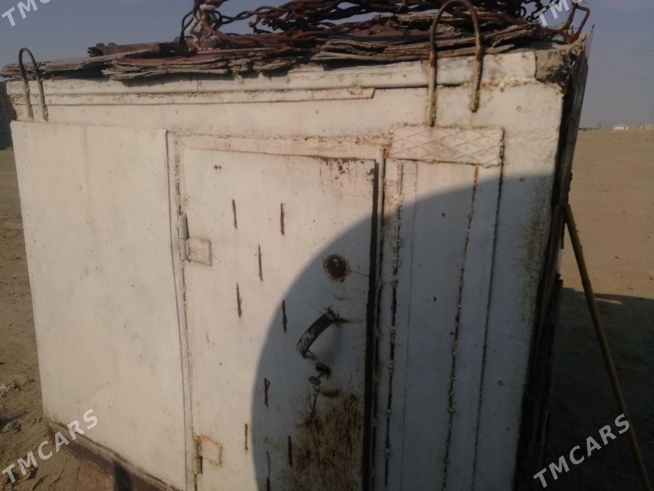 Кепдери кетек - Jebel - img 1