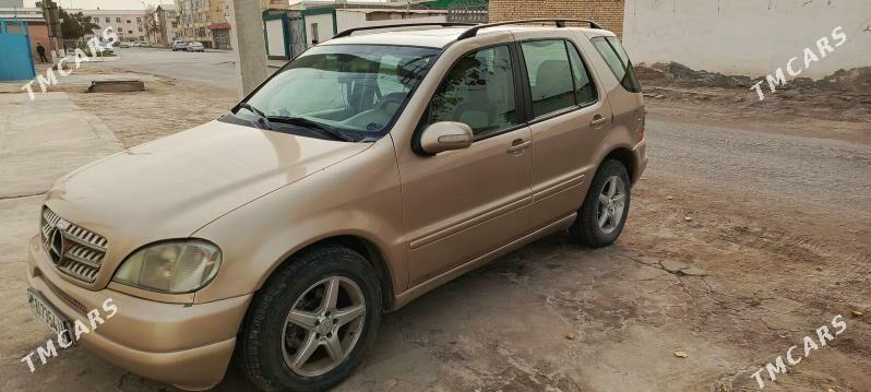 Mercedes-Benz ML350 2003 - 125 000 TMT - Туркменабат - img 1