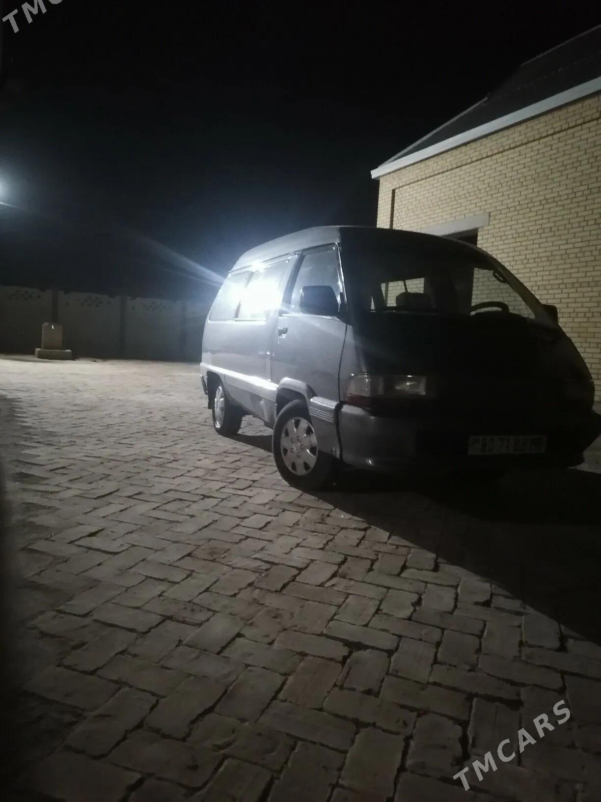 Toyota Hiace 1989 - 40 000 TMT - Baýramaly - img 1