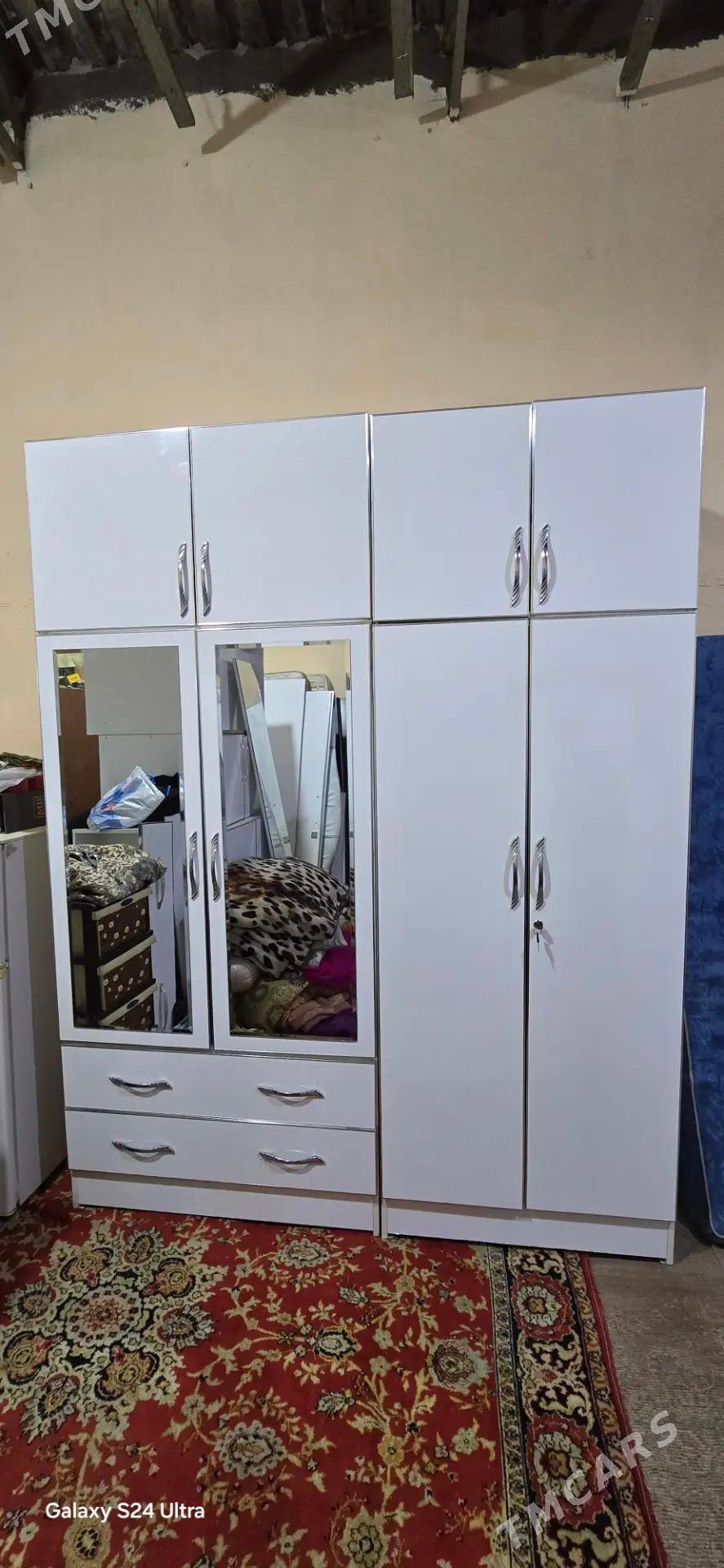 SKAF - Хитровка - img 1