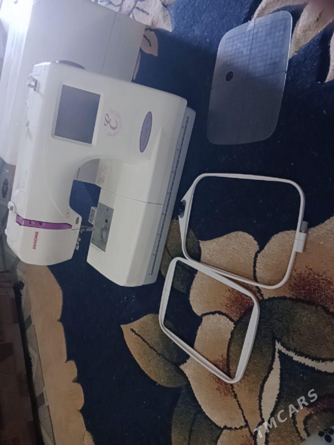 janome 350 e - Tejen - img 1