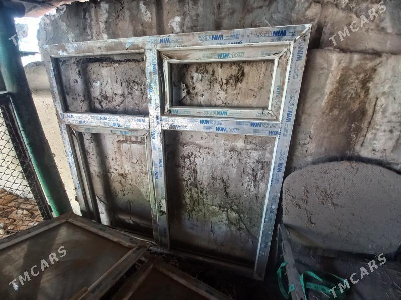 Alÿumin penjire - Köşi - img 1