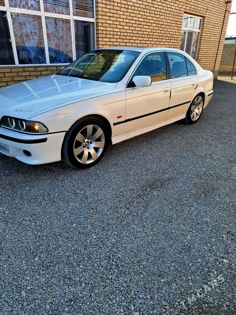 BMW E39 1996 - 95 000 TMT - Бахарден - img 1