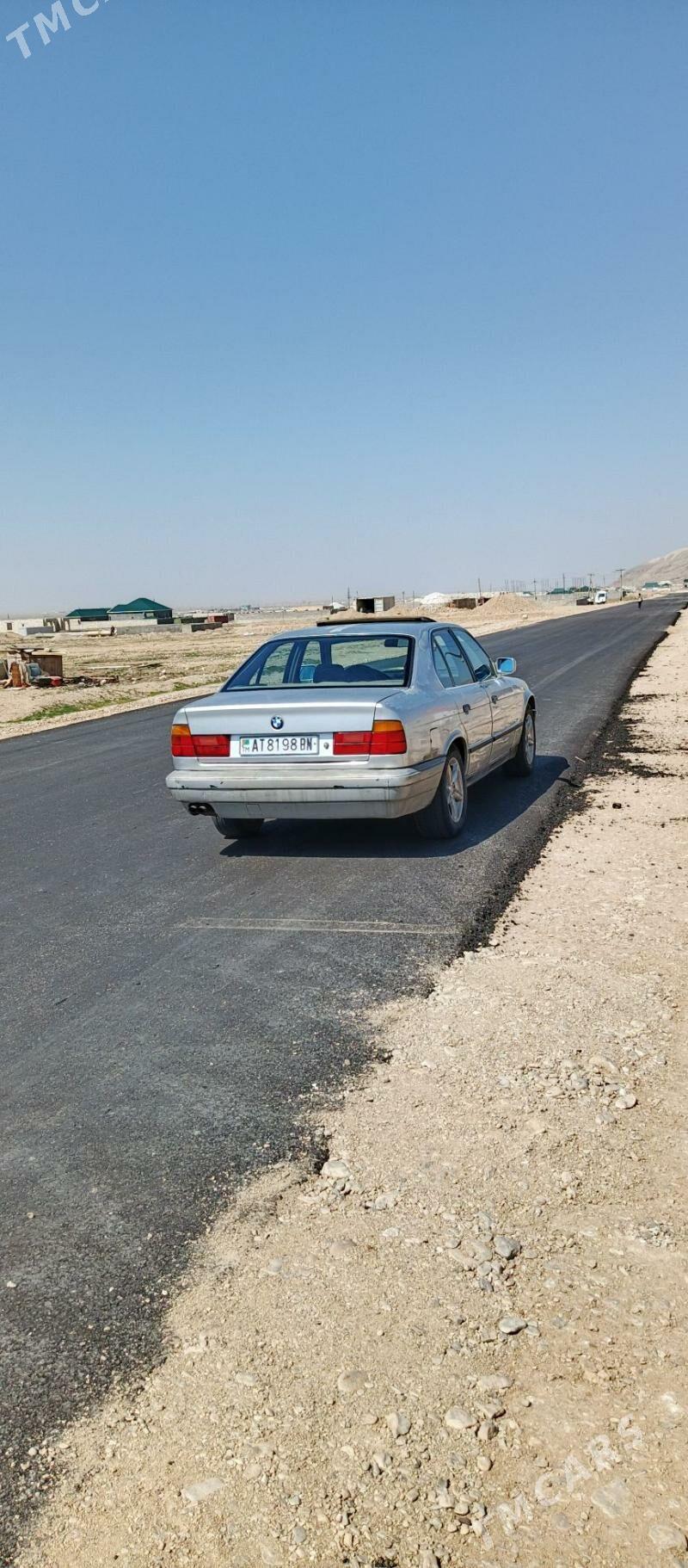 BMW 5 Series 1992 - 50 000 TMT - Балканабат - img 1