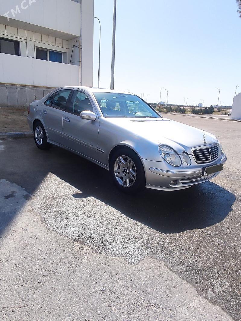Mercedes-Benz E320 2003 - 145 000 TMT - Türkmenbaşy - img 1
