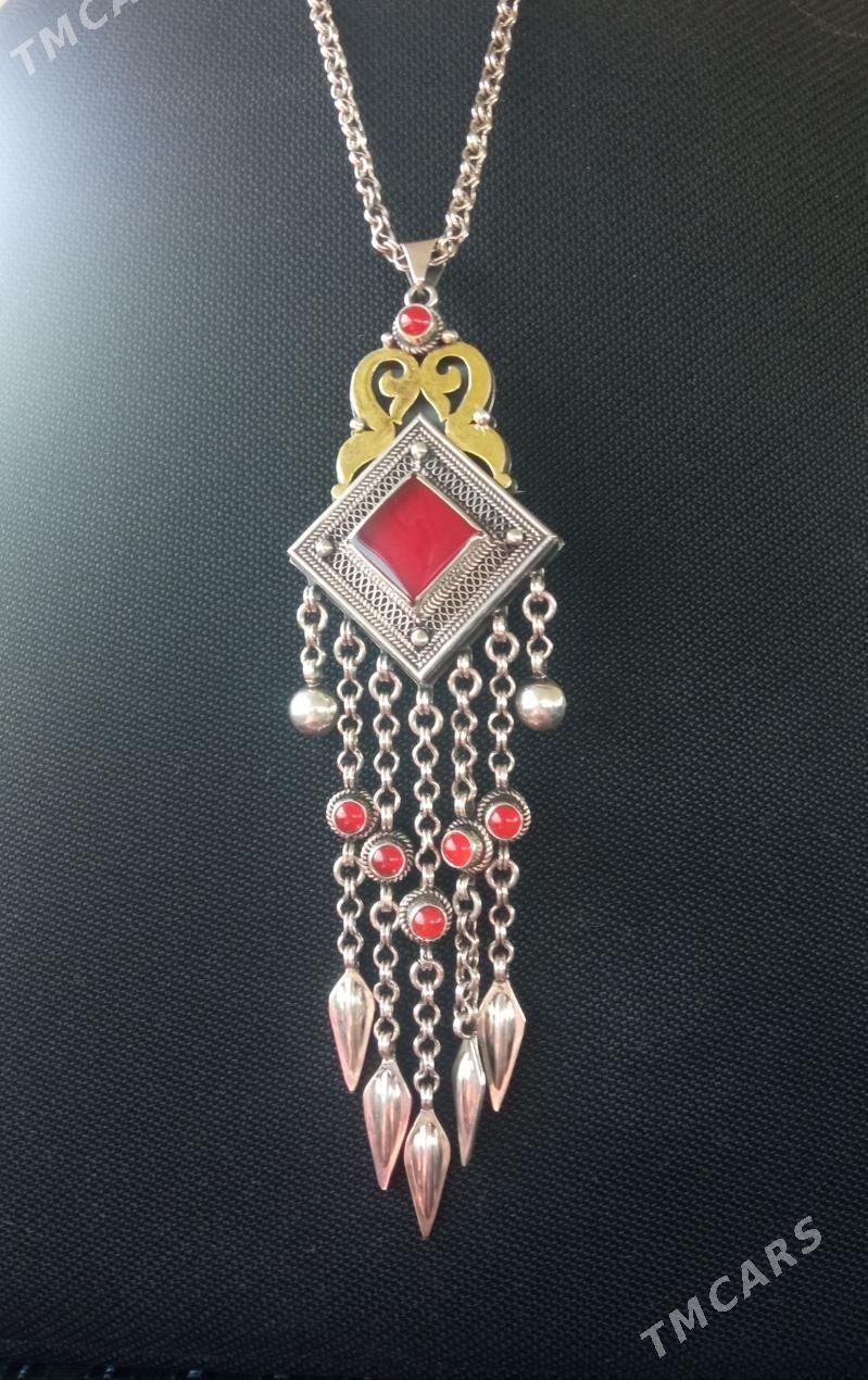 Milli kumuš el işi - 30 мкр - img 1