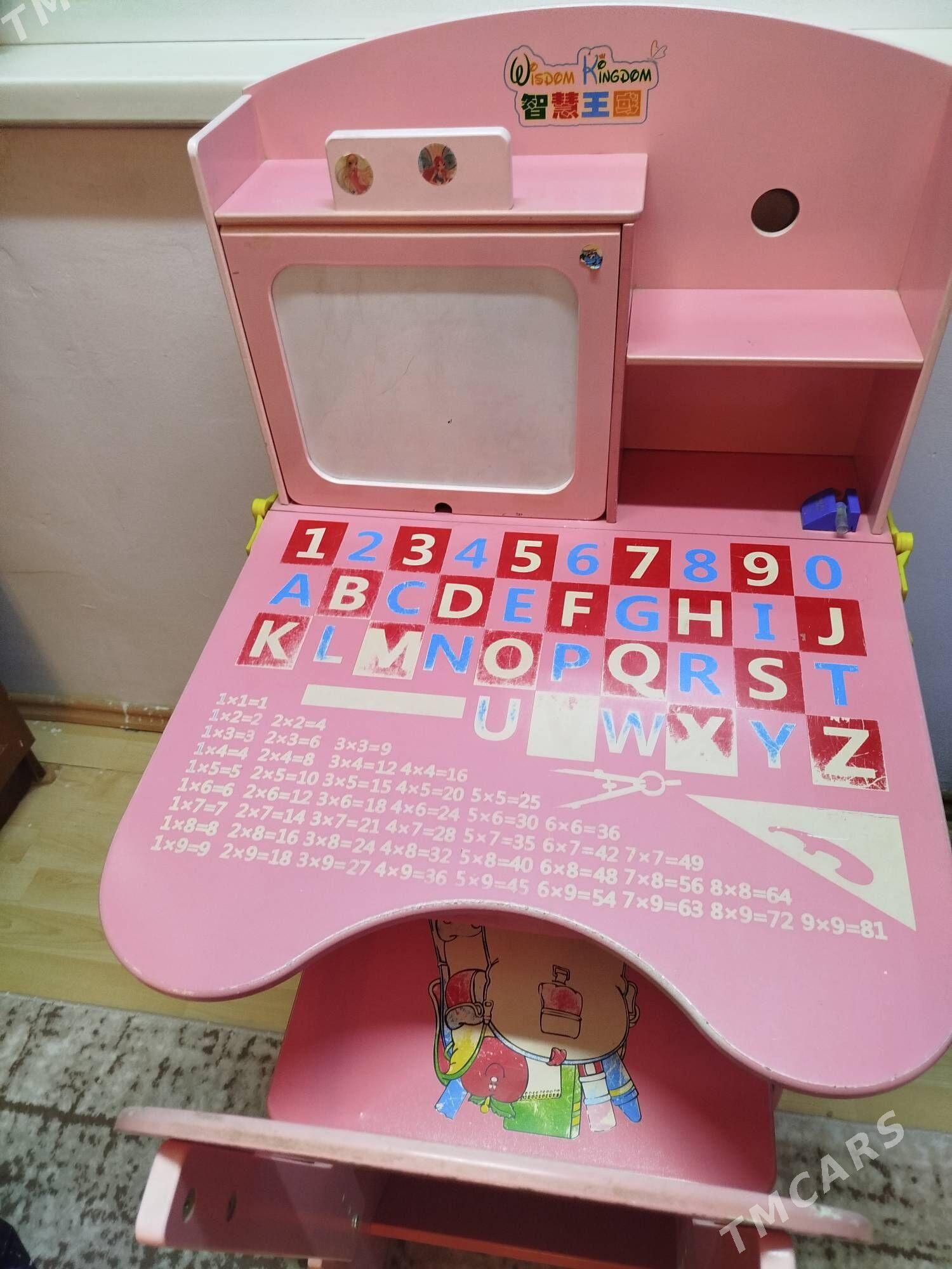 стол, стул - 9 мкр - img 1