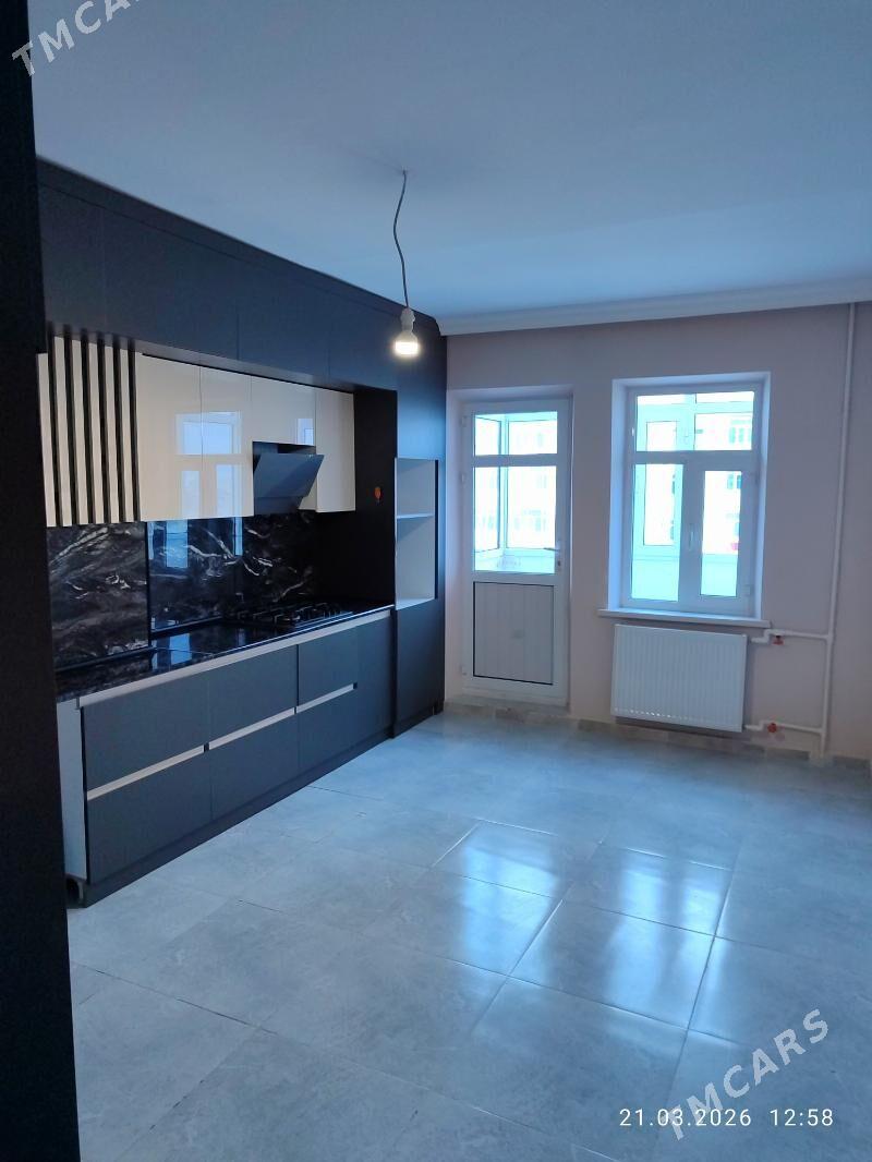 Элитка 4 ком. 3 этаж. - Türkmenabat - img 1