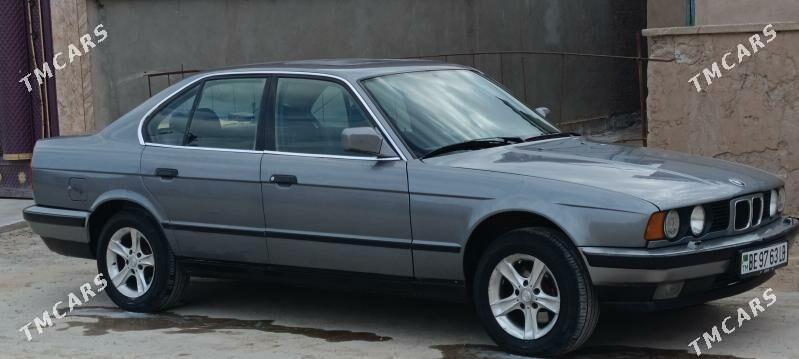 BMW 525 1991 - 52 000 TMT - Газаджак - img 1