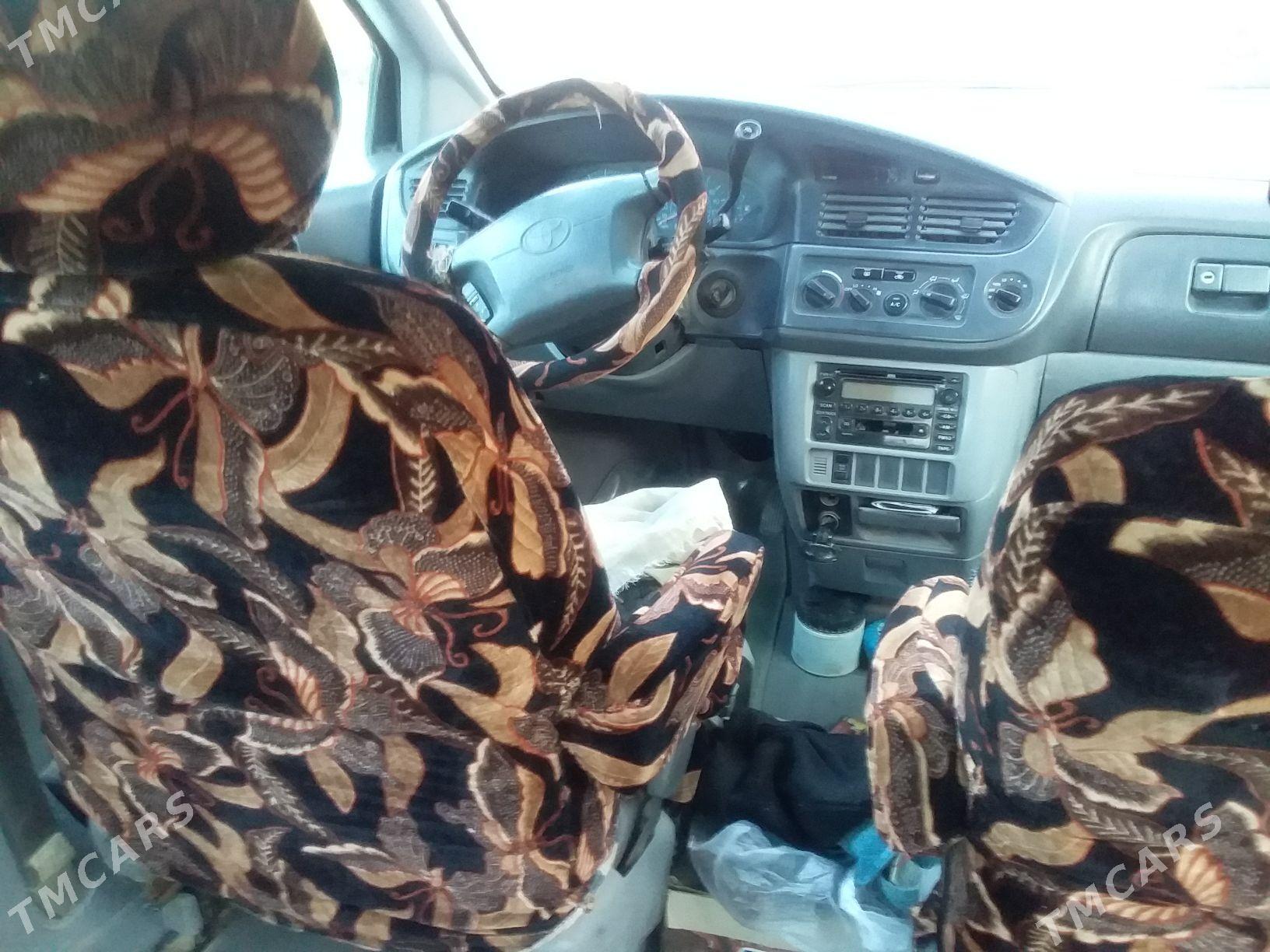 Toyota Sienna 2002 - 145 000 TMT - Tejen - img 1