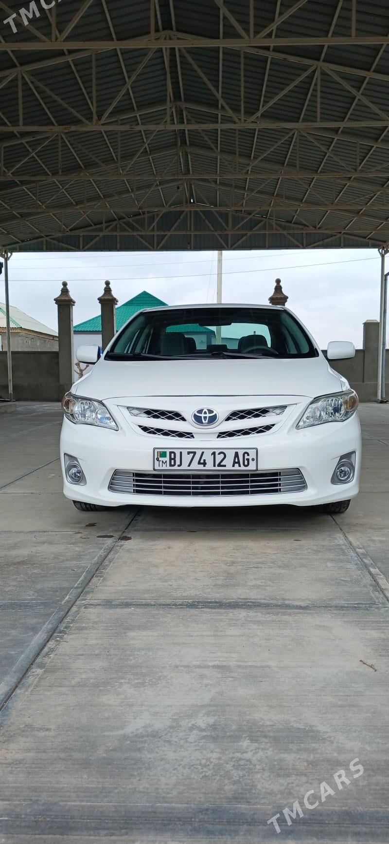 Toyota Corolla 2012 - 170 000 TMT - Ашхабад - img 1