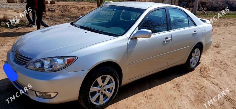 Toyota Camry 2005 - 170 000 TMT - Бабадайхан - img 1