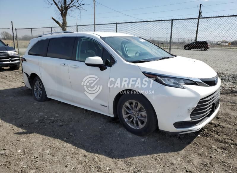 Toyota Sienna 2021 - 517 000 TMT - Мары - img 1