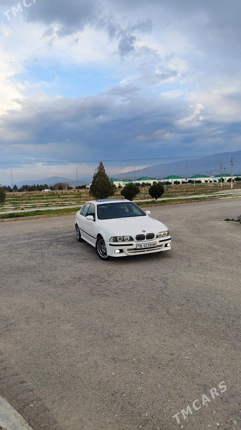 BMW E39 2001 - 138 000 TMT - Bäherden - img 1