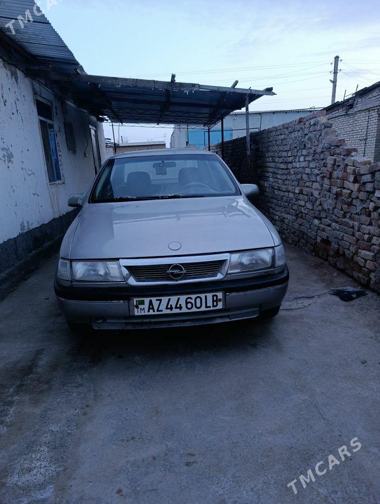Opel Vectra 1990 - 19 000 TMT - Çärjew - img 1