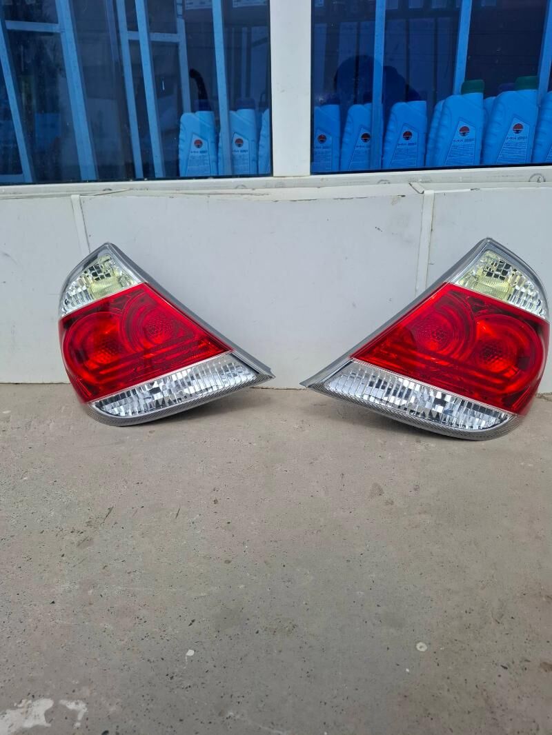 2005 toyota kemri stopnik 2 000 TMT - Дянев - img 1