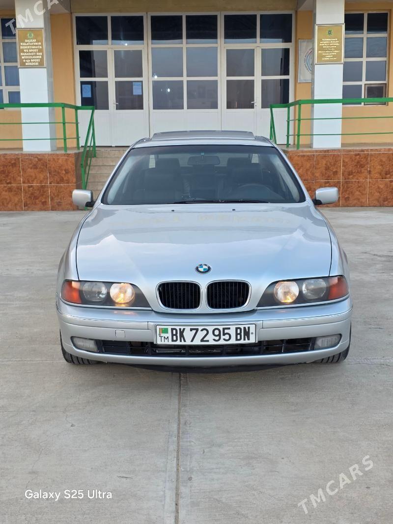 BMW E39 1999 - 115 000 TMT - Gumdag - img 1