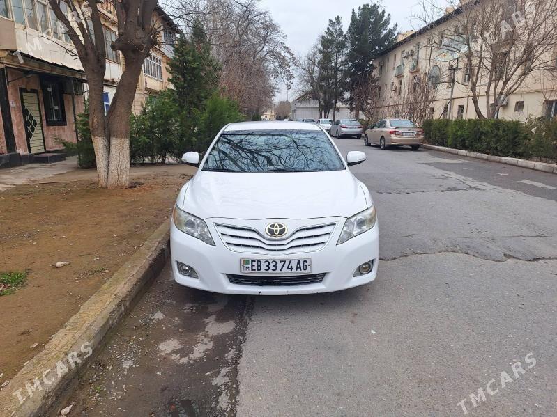 Toyota Camry 2010 - 240 000 TMT - 30 мкр - img 1