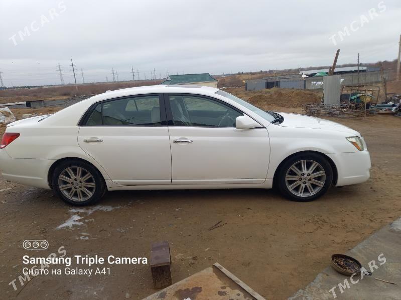 Toyota Avalon 2006 - 195 000 TMT - Ak bugdaý etraby - img 1