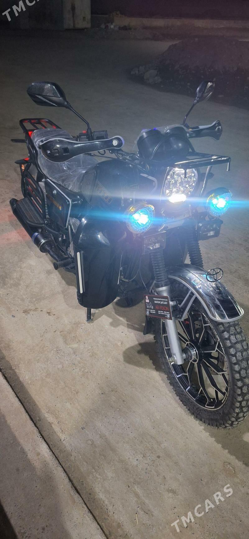 Iž Ýupiter 2026 - 30 000 TMT - Bäherden - img 1