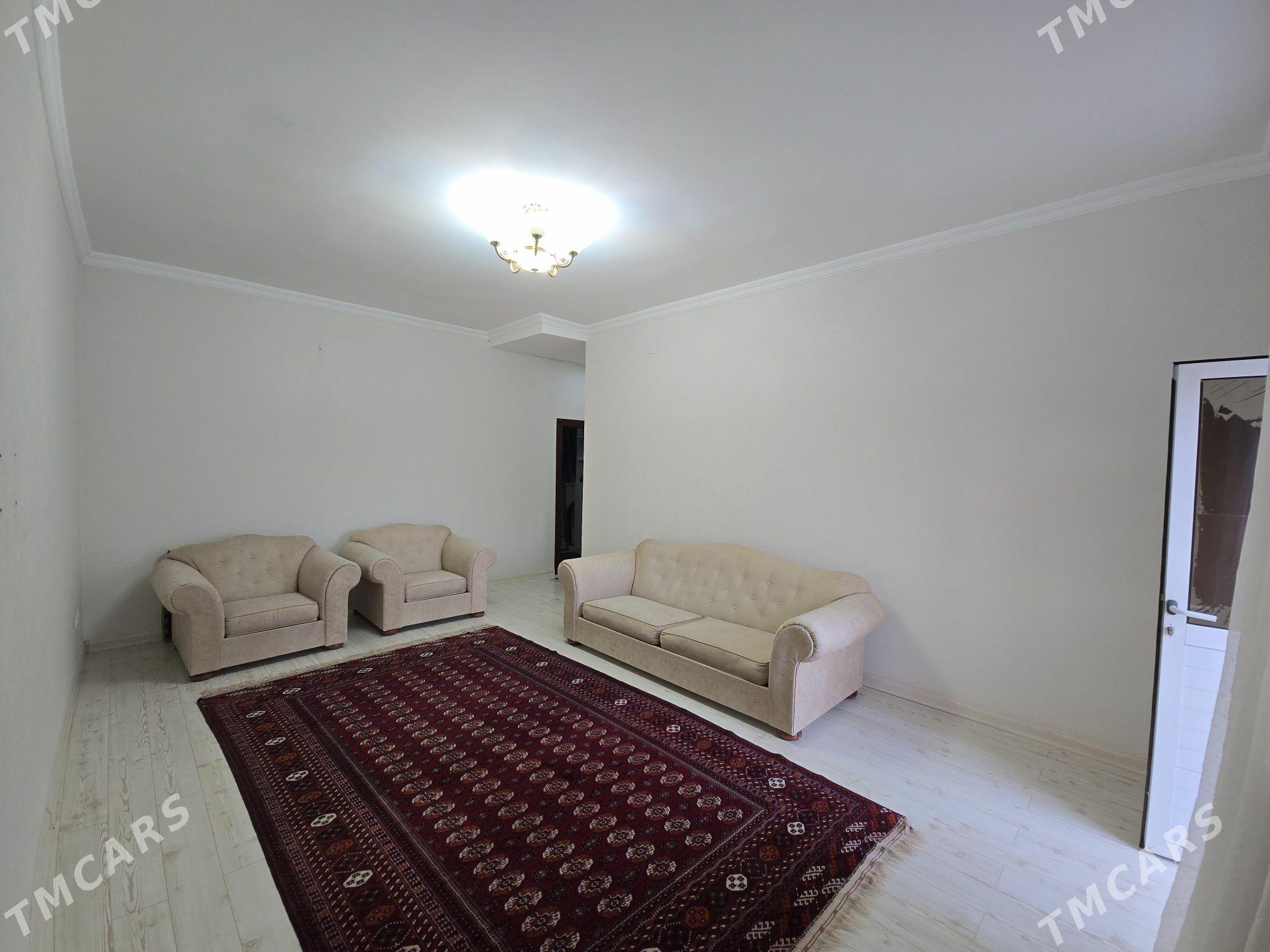 Sowetskiy polelit  gurtly mir8 - ул. Советская (Гарашсызлык шаёлы) - img 1