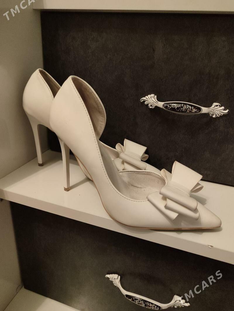 Kabluk - Mary - img 1