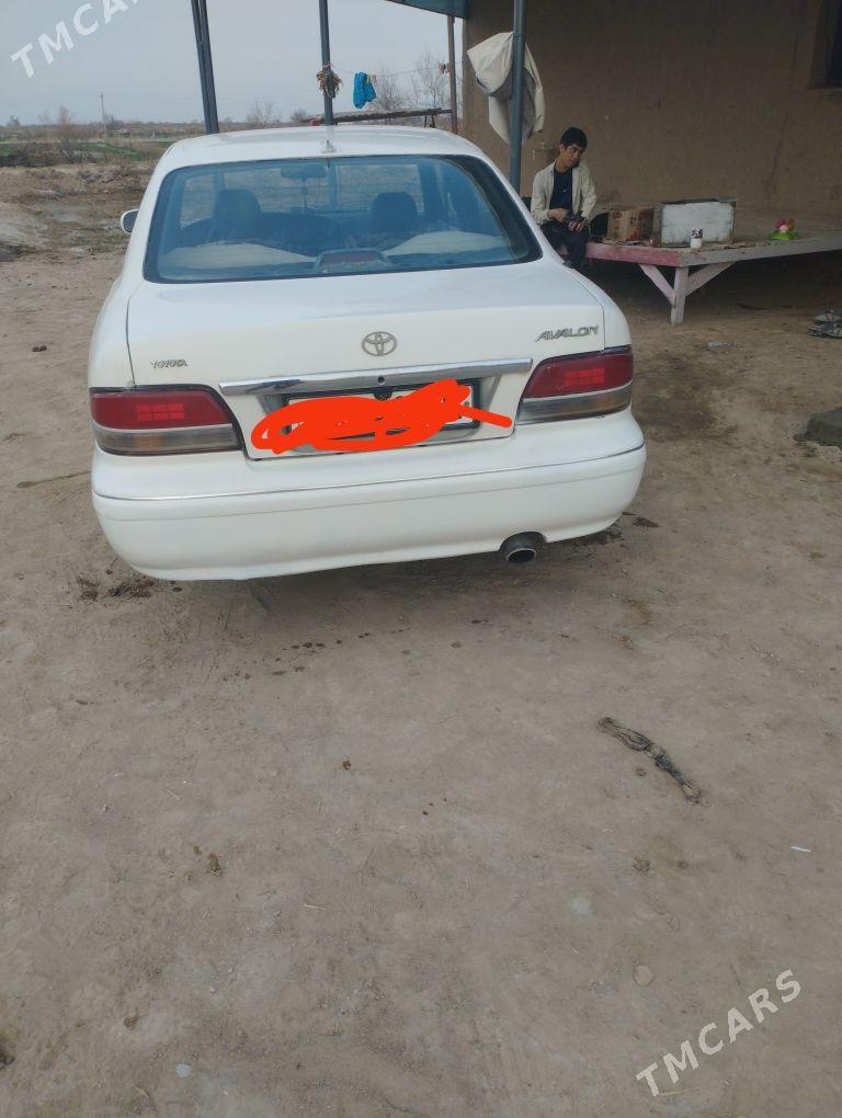 Toyota Avalon 1996 - 100 000 TMT - Акдепе - img 1