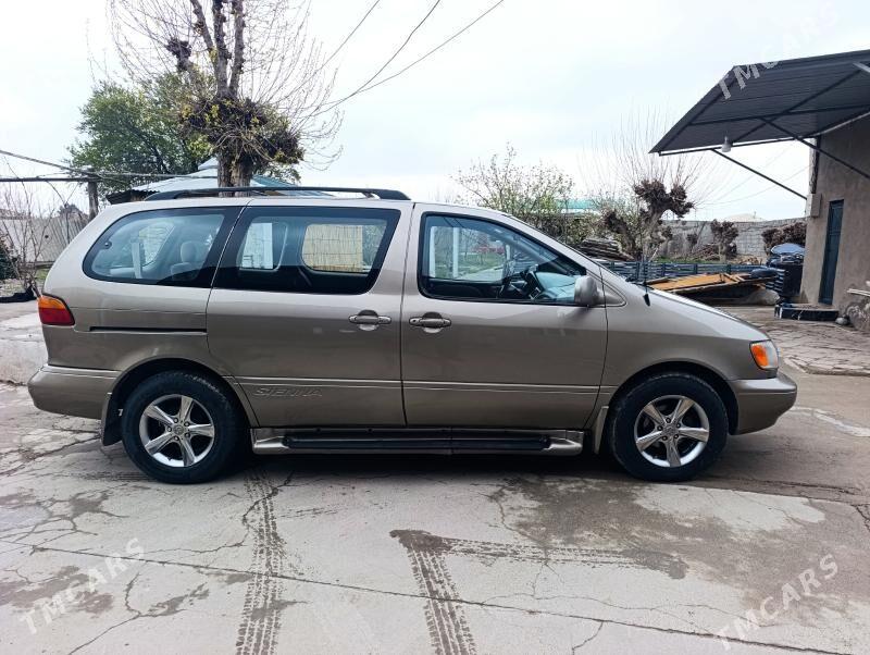 Toyota Sienna 1999 - 200 000 TMT - Kaka - img 1
