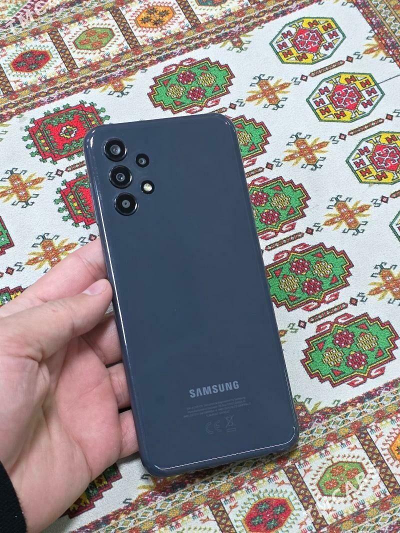 SAMSUNG A13 4/64 BLACK - Bäherden - img 1