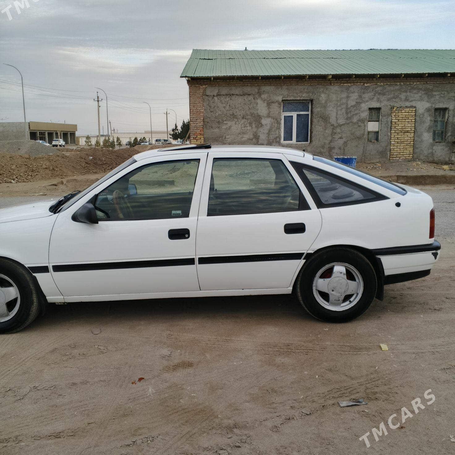 Opel Vectra 1993 - 39 000 TMT - Farap - img 1