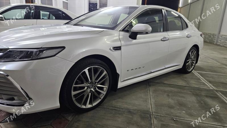 Toyota Camry 2021 - 270 000 TMT - Ашхабад - img 1