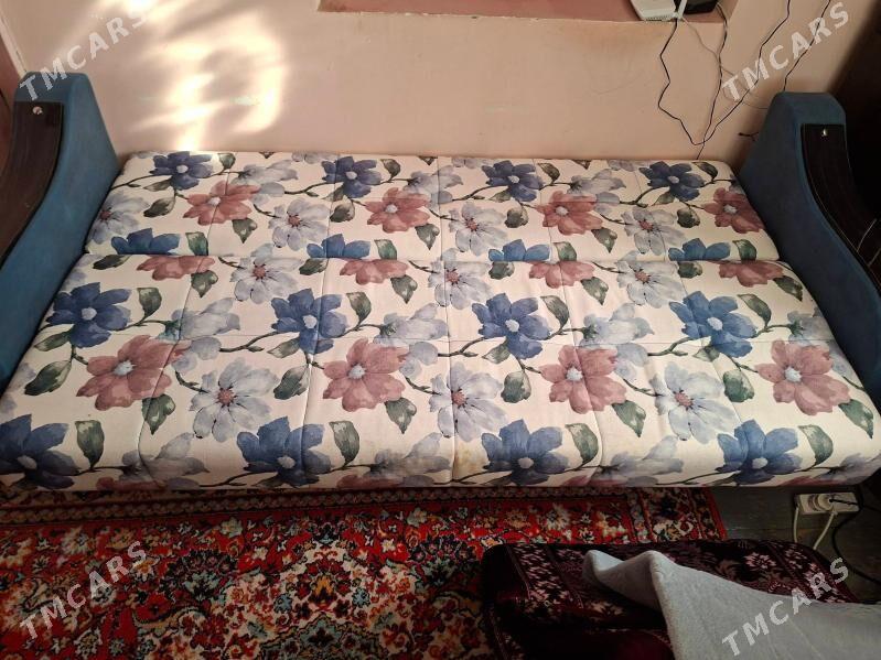 диван - 30 mkr - img 1